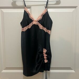 XS Victoria’s Secret Negligee